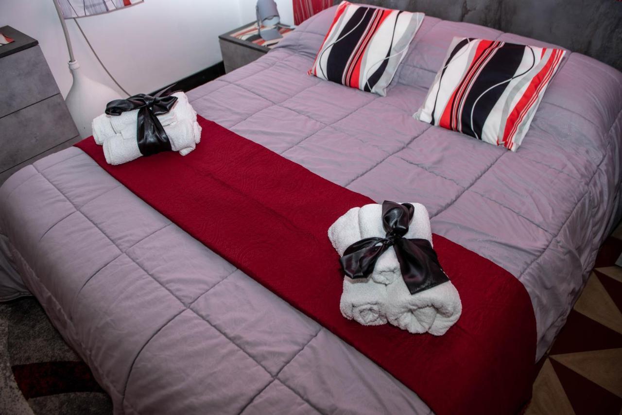 Pitagora House Hotell Taranto Eksteriør bilde